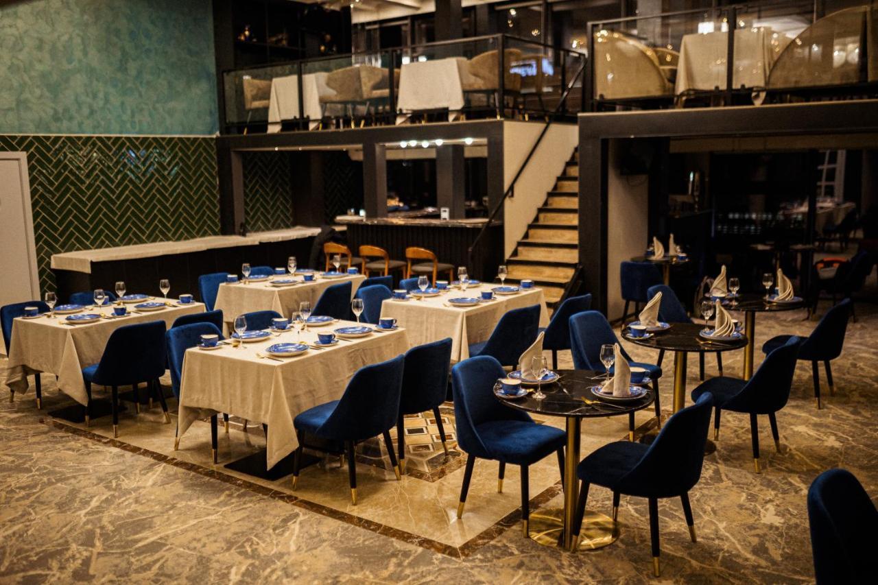 Orient Hotel Biszkek Zewnętrze zdjęcie