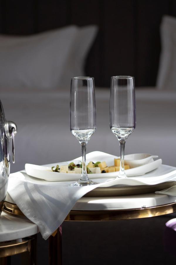 Orient Hotel Biszkek Zewnętrze zdjęcie