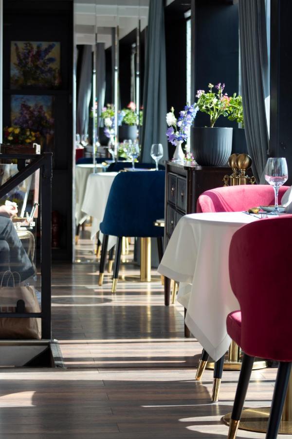 Orient Hotel Biszkek Zewnętrze zdjęcie