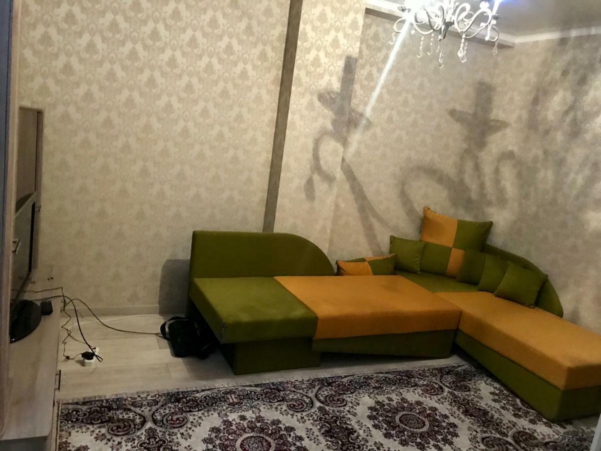 Orient Hotel Biszkek Zewnętrze zdjęcie